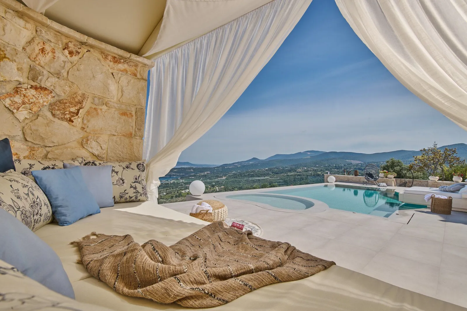 Emerald Villas & Suites, Grčka — Emerald Villa Deluxe 2-8 persons