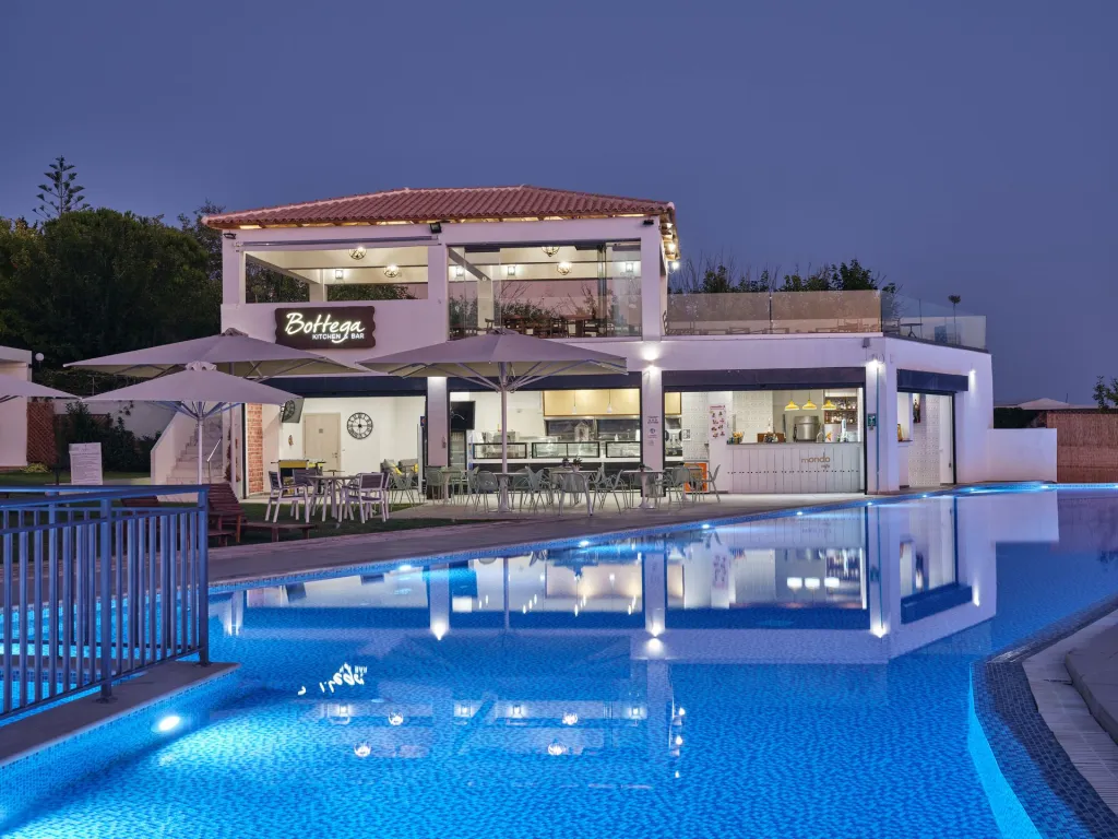 Cavo Orient Beach Hotel Zakynthos, Planos, Grčka — plaža