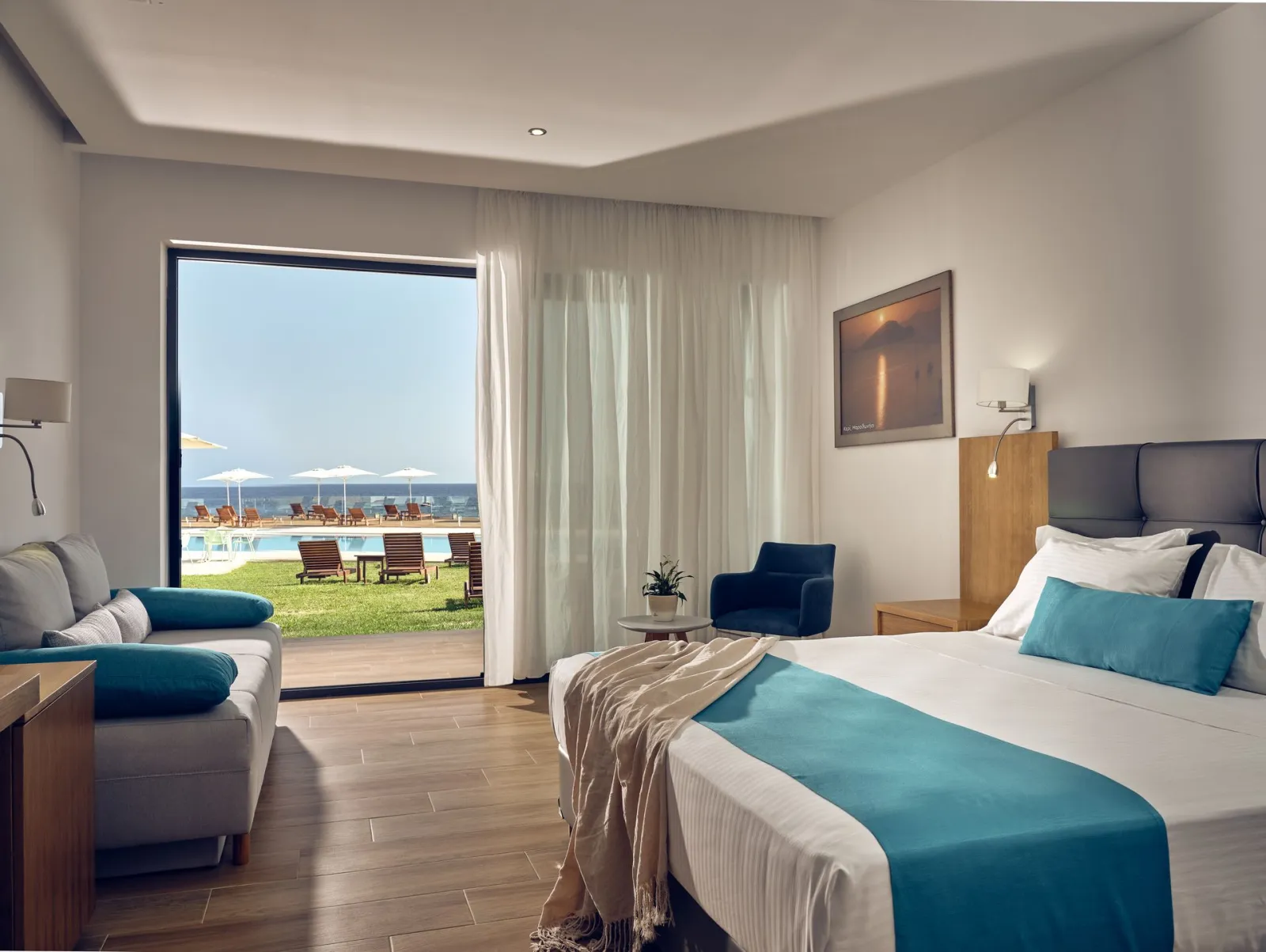 Cavo Orient Beach Hotel Zakynthos, Planos, Grčka — Junior Suite with Pool View and Sea View
