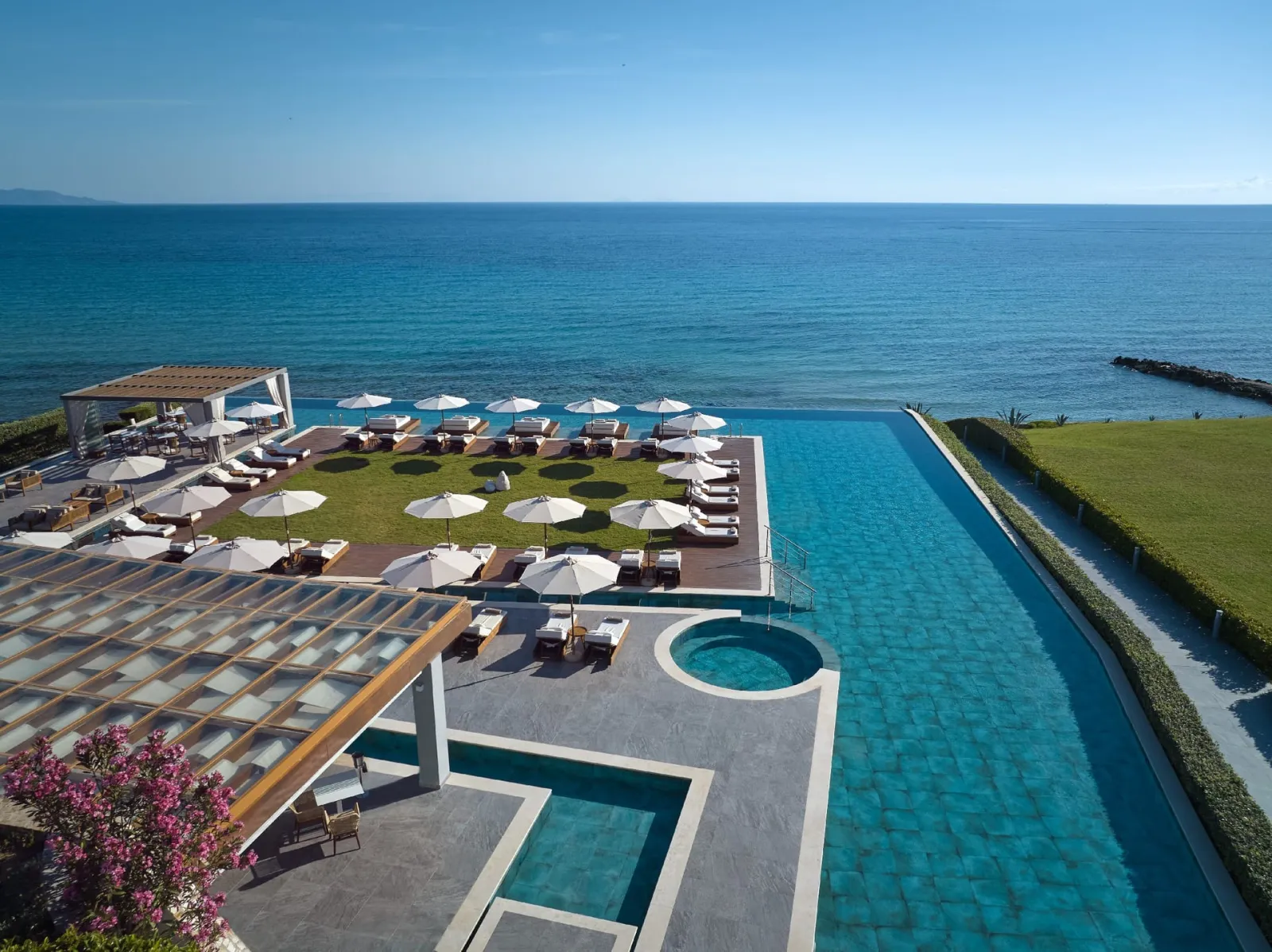 Lesante Blu Exclusive Beach Resort, Tragaki