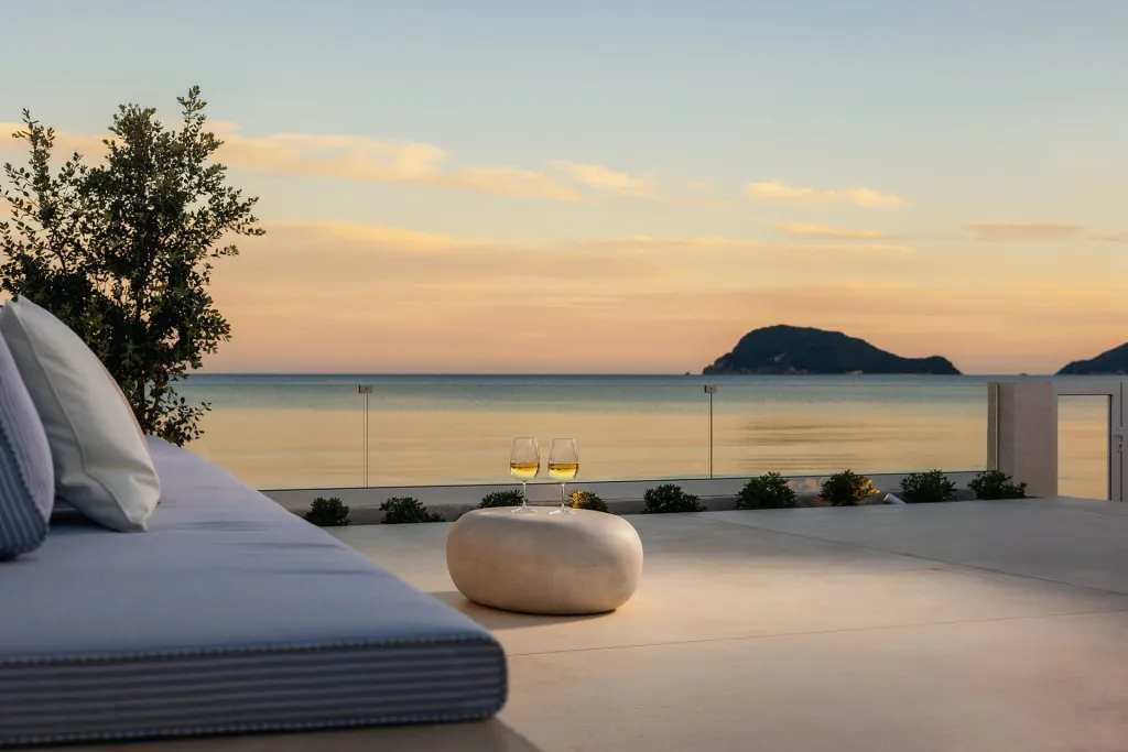 Salty Angel Sea Front Villa, Laganas, Grčka — fotografija 43