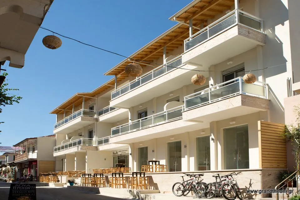 Grand TheoNi Hotel, Vasiliki, Grčka — fotografija 14