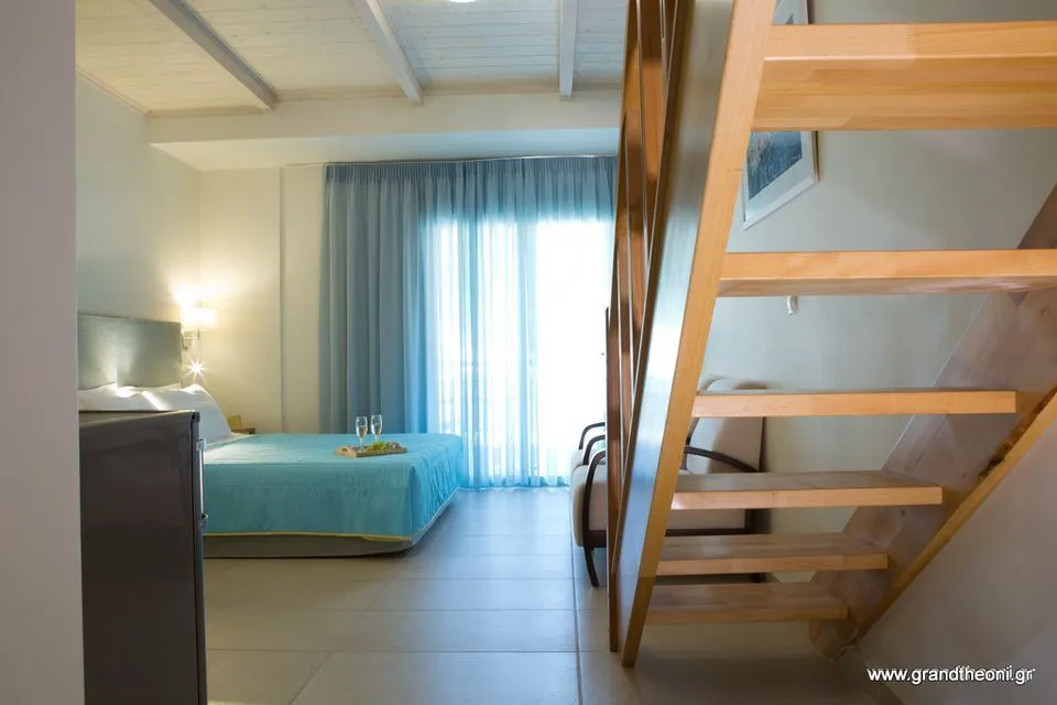 Grand TheoNi Hotel, Vasiliki, Grčka — fotografija 26
