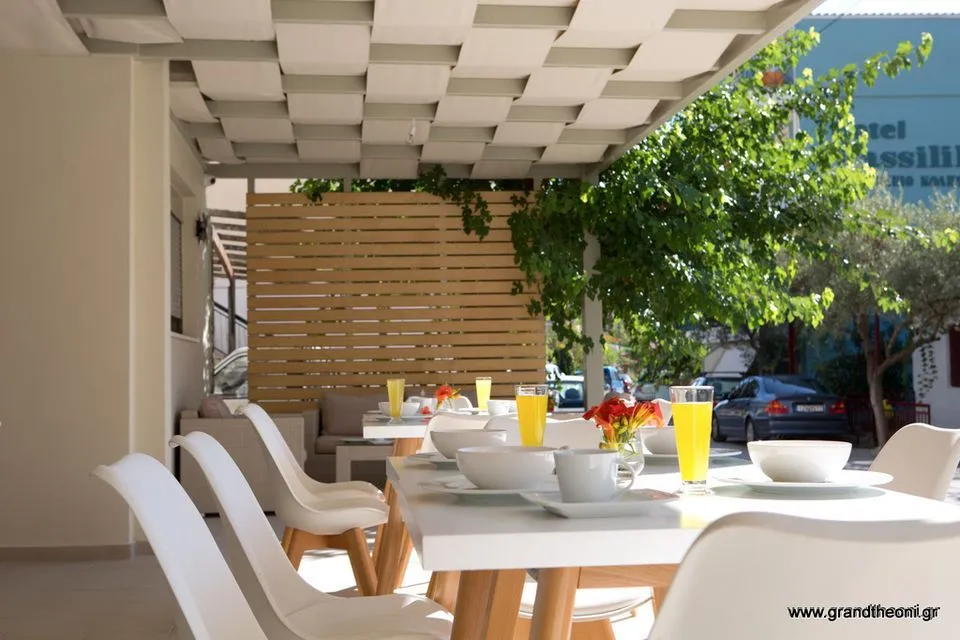 Grand TheoNi Hotel, Vasiliki, Grčka — fotografija 29