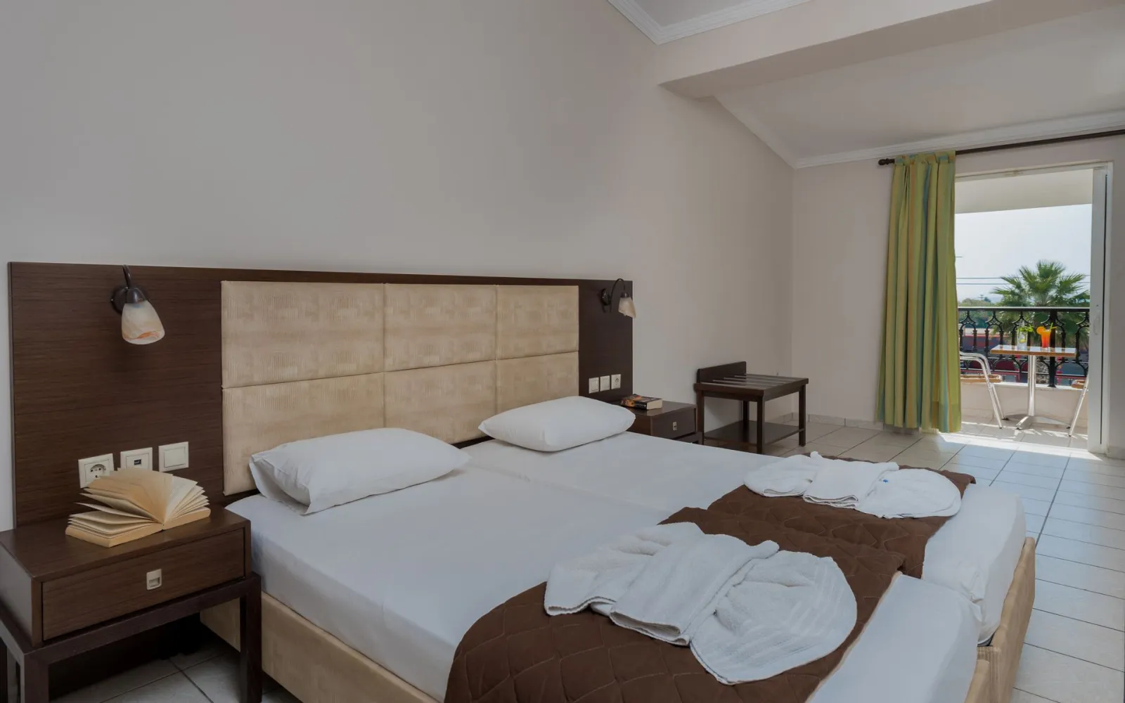 Cronulla Hotel Zakynthos, Agrilia, Grčka — Twin Room with Country View
