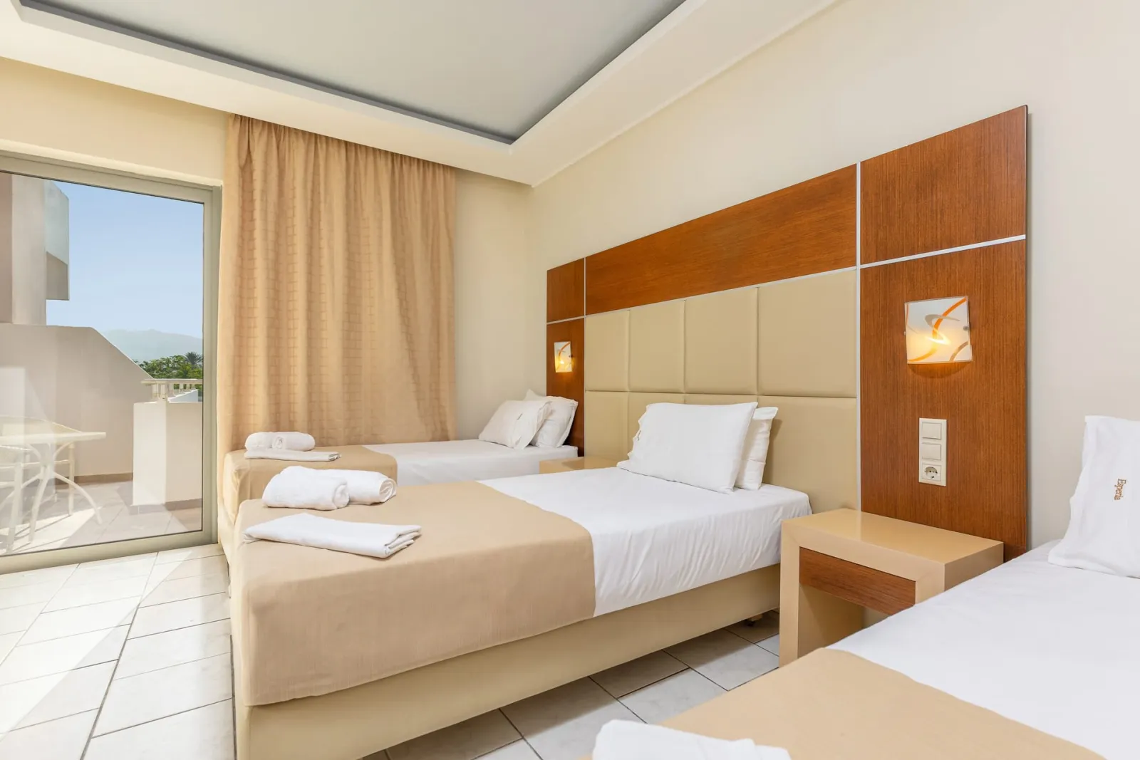 Esperia Hotel Zante, Laganas, Grčka — Triple Room
