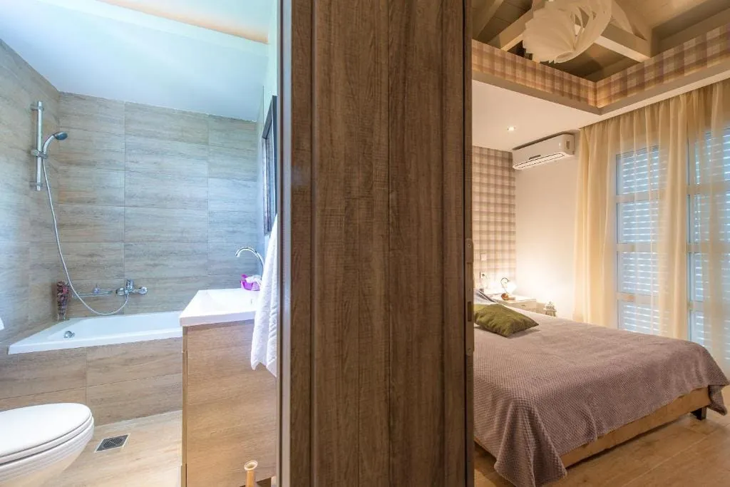 Aeolos Boutique Hotel & Suites, Kalamaki, Grčka — Family Suite One Bedroom