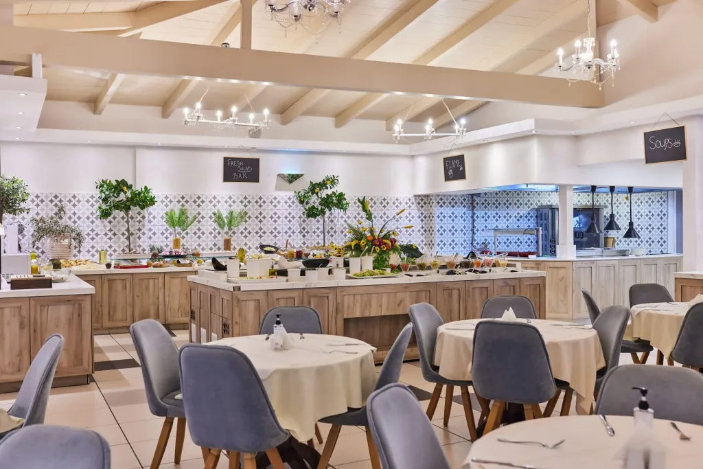 Tsilivi Beach Hotel Zakynthos, Tsilivi, Grčka — plaža
