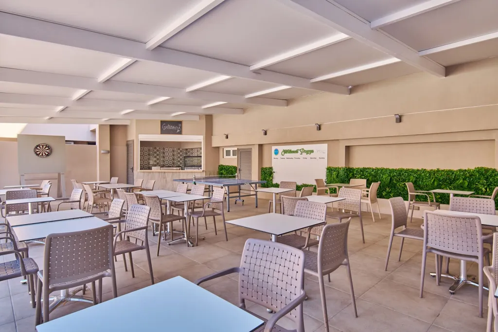 Tsilivi Beach Hotel Zakynthos, Tsilivi, Grčka — plaža