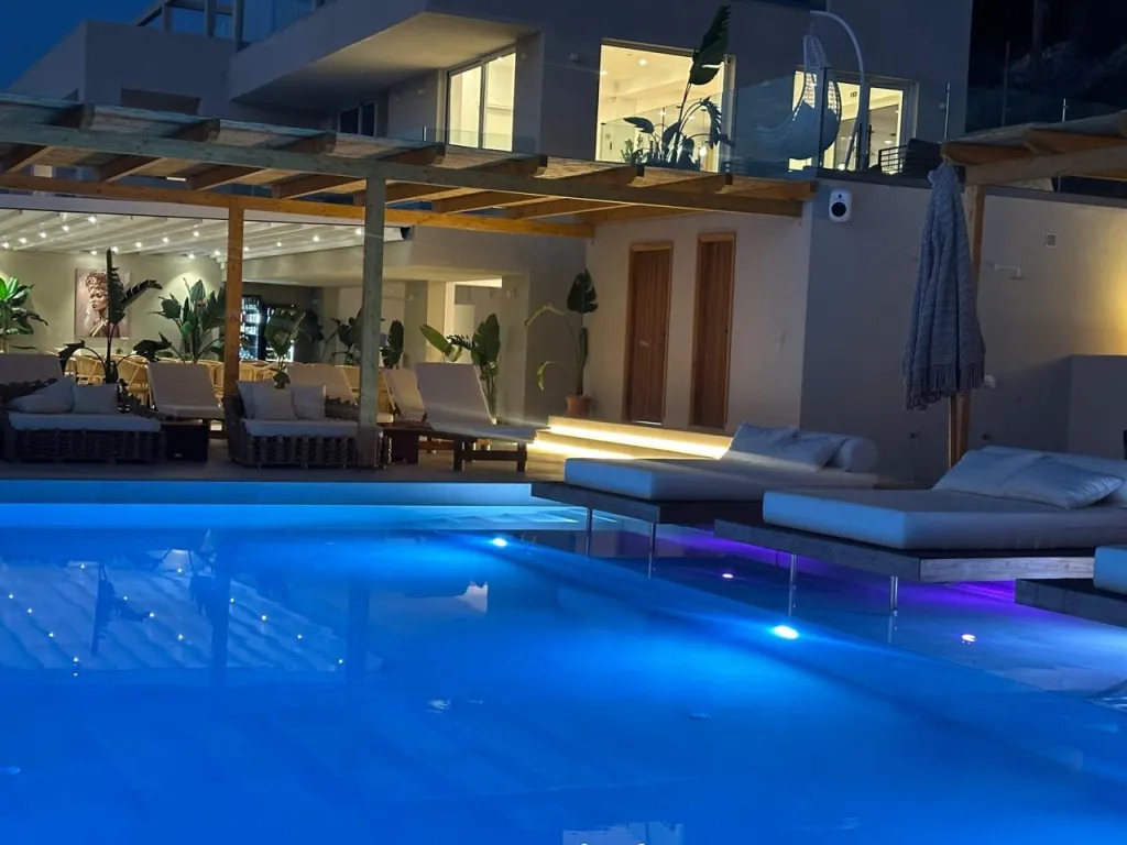 Myzith Luxury Suites, Grčka — smeštajna jedinica