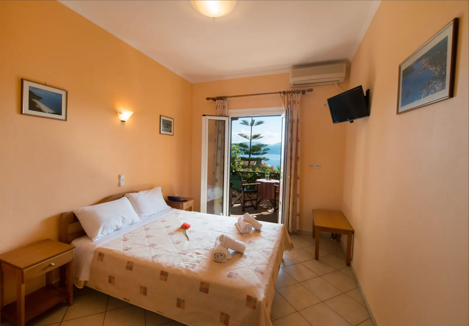 Sofia Hotel Lefkada, Nikiana, Grčka — Double Room Sea View