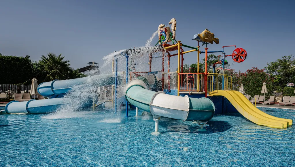 Caretta Beach Resort & WaterPark, Kalamaki, Grčka — plaža