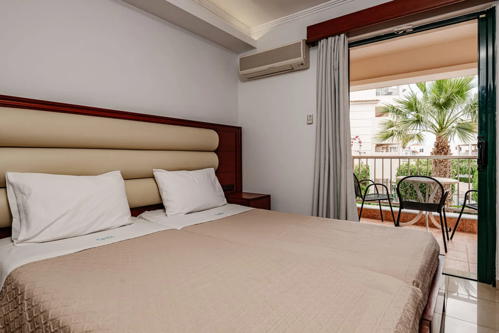 Caretta Beach Resort & WaterPark, Kalamaki, Grčka — Dublex room