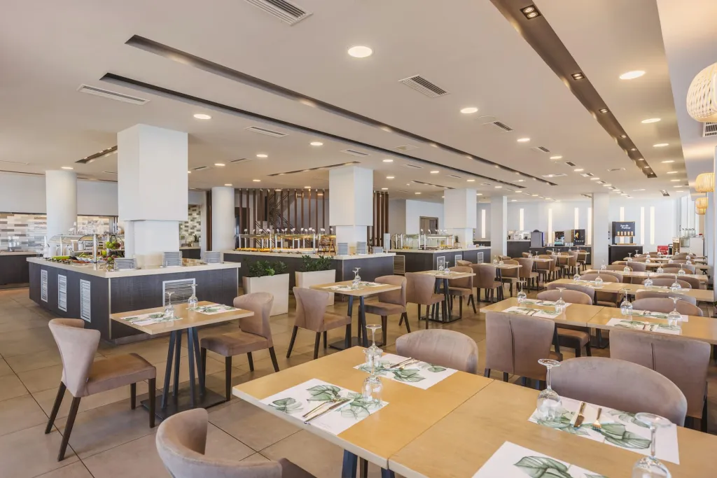 Alexandra Beach Resort & Spa, Planos / Cilivi (Tsilivi), Grčka — plaža