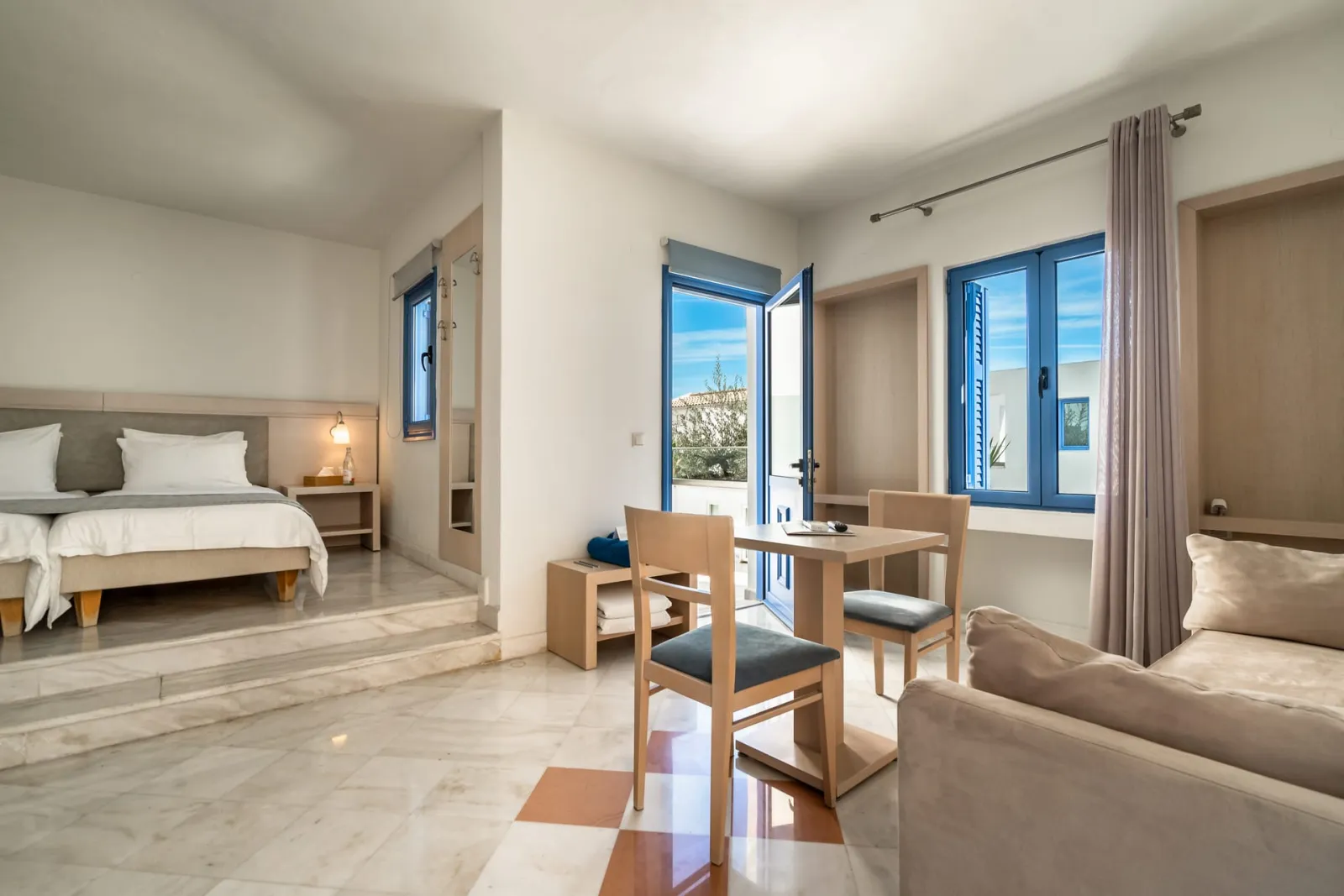 Porto Galini Seaside Resort and Spa Lefkada, Nikiana, Grčka — Classic Room with Garden View