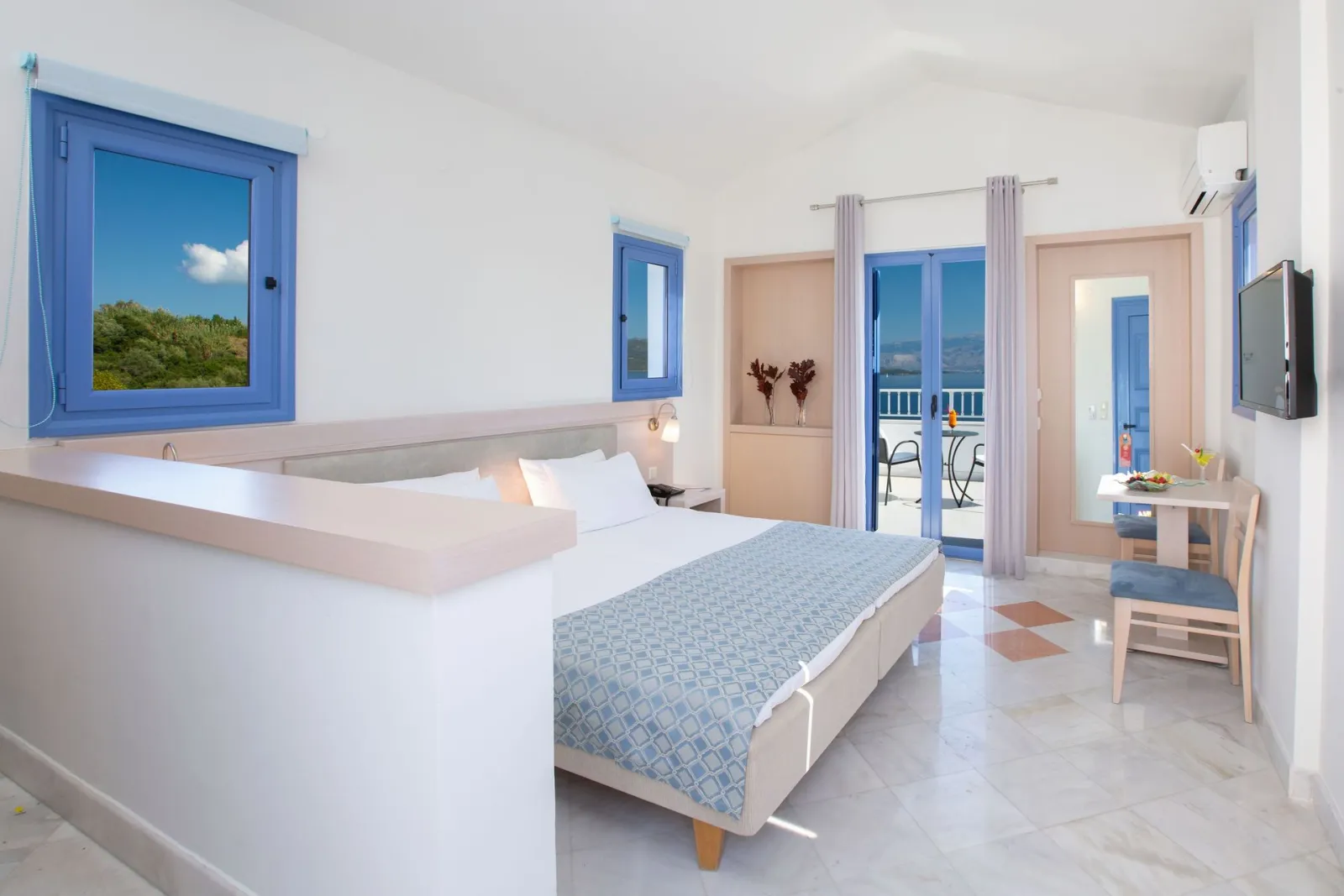 Porto Galini Seaside Resort and Spa Lefkada, Nikiana, Grčka — Classic Room with Sea View