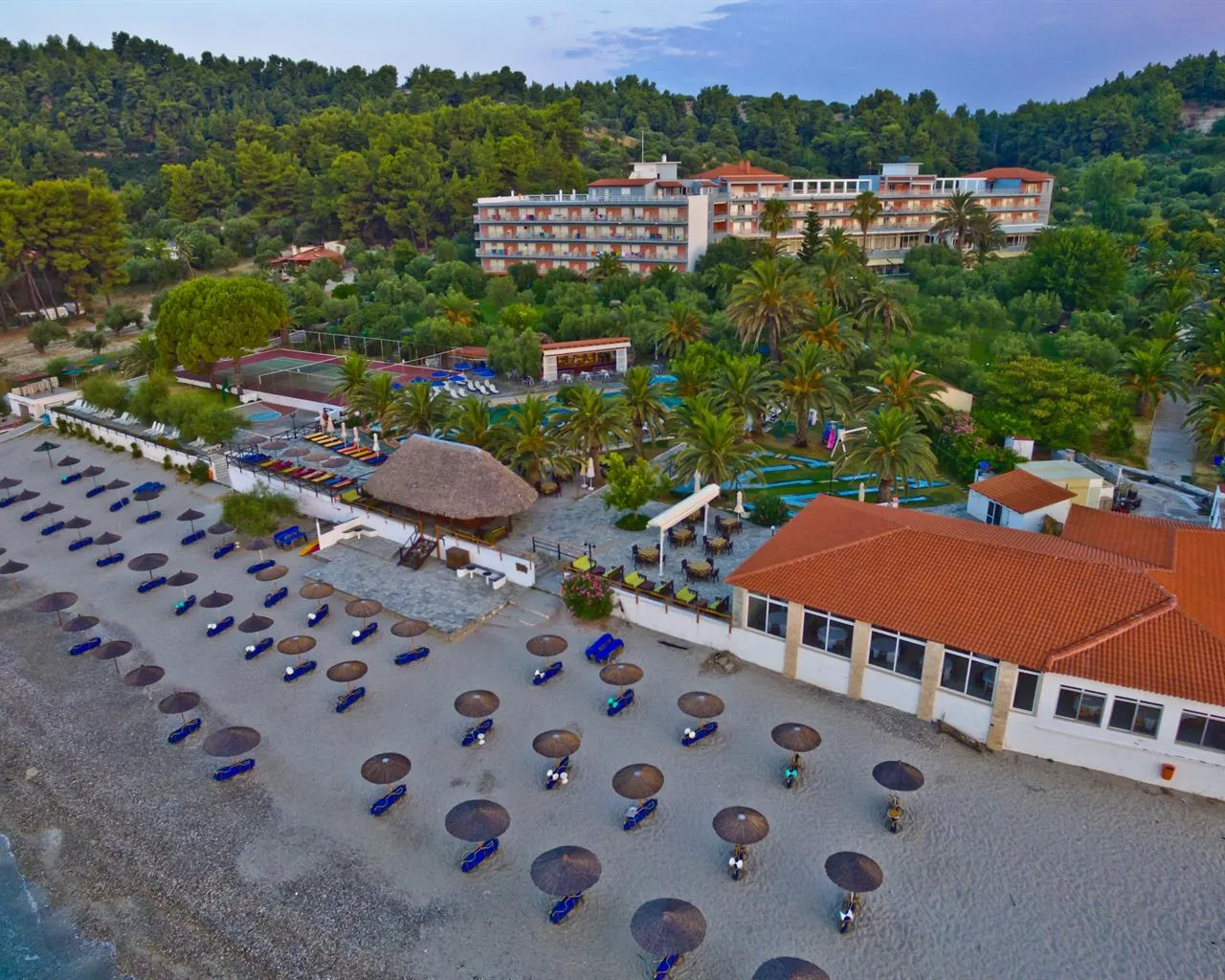 Mendi Hotel, Kalandra