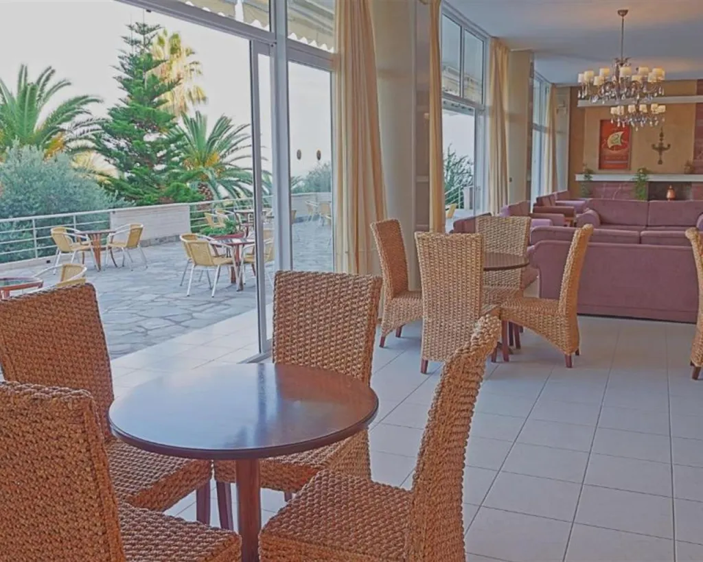 Mendi Hotel, Kalandra, Grčka — fotografija 13