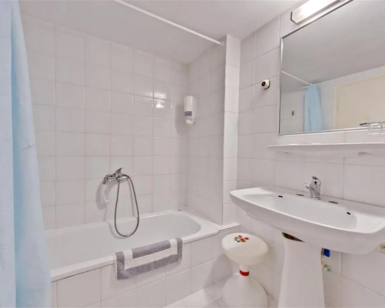 Mendi Hotel, Kalandra, Grčka — Double Room Standard Mountain View