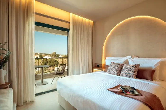 Zeus Eleva Kassandra Lagoon Adults Only (12+), Hanioti, Grčka — Bungalow Suite For Single Use Sea View Horizon Retreat /Essential Collection / Partial Sea View