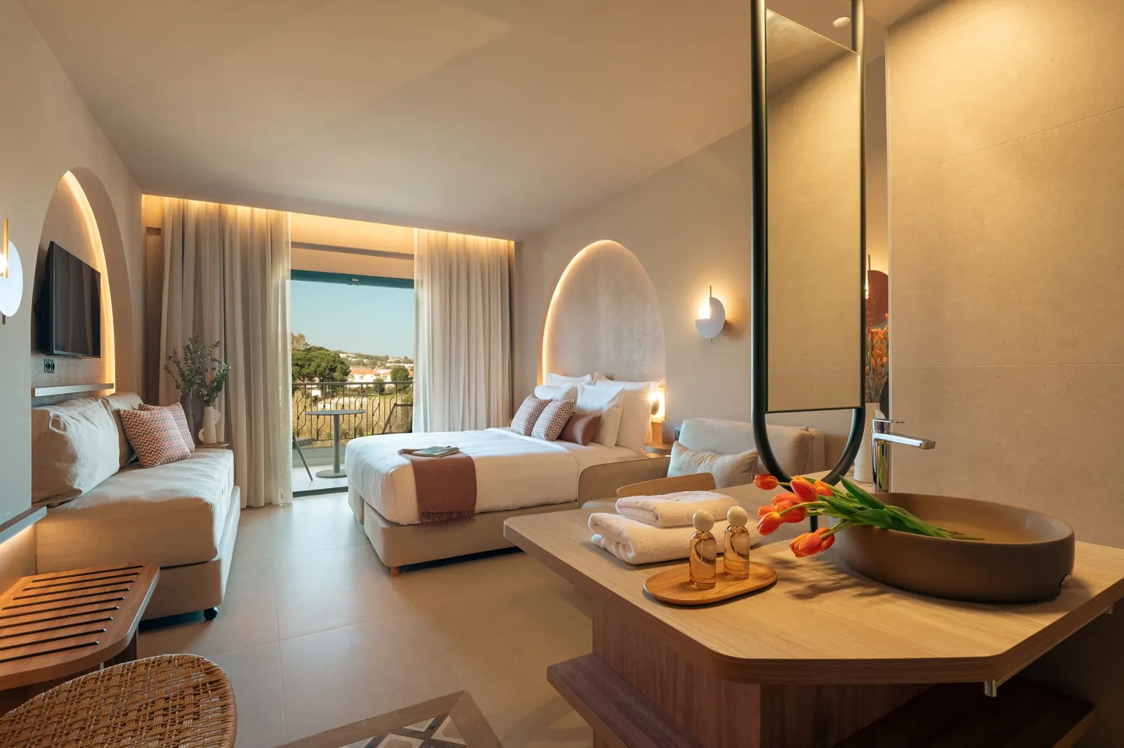 Zeus Eleva Kassandra Lagoon Adults Only (12+), Hanioti, Grčka — Endless Blue Green Seaview Retreat