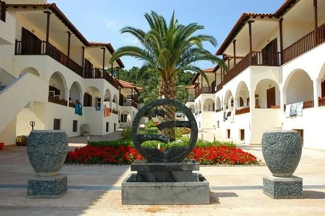 Xenios Possidi Paradise Hotel, Posidi, Grčka — fotografija 3