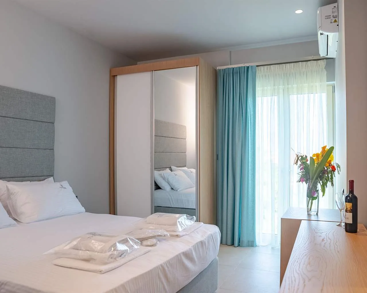 Tresor Sousouras Hotel, Hanioti, Grčka — Double Room Executive