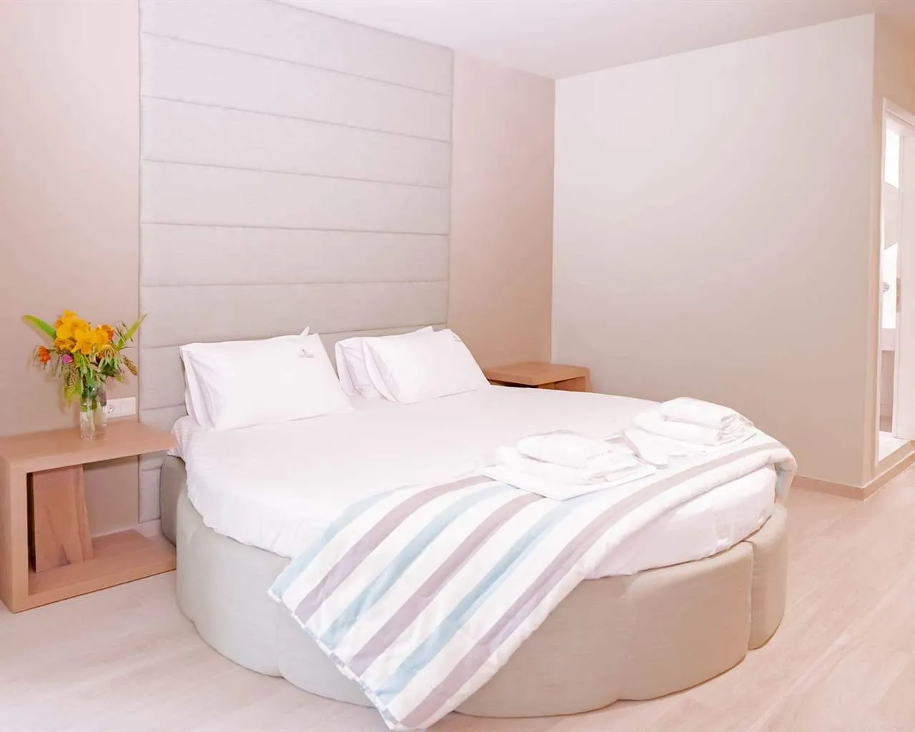 Tresor Sousouras Hotel, Hanioti, Grčka — Suite Premium