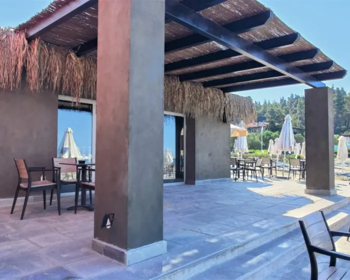 Simantro Resort, Sani, Grčka — plaža