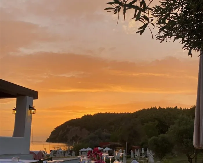 Simantro Resort, Sani, Grčka — plaža