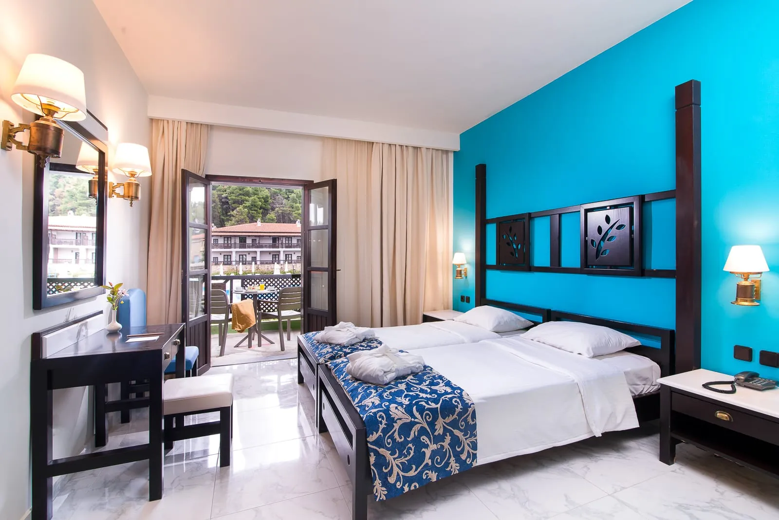 Simantro Resort, Sani, Grčka — Signature Room
