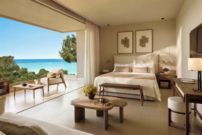 Sani Club, Sani, Grčka — Junior Suite Grand Balcony Sea View