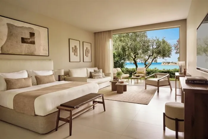 Sani Club, Sani, Grčka — Junior Suite Private Garden Sea View