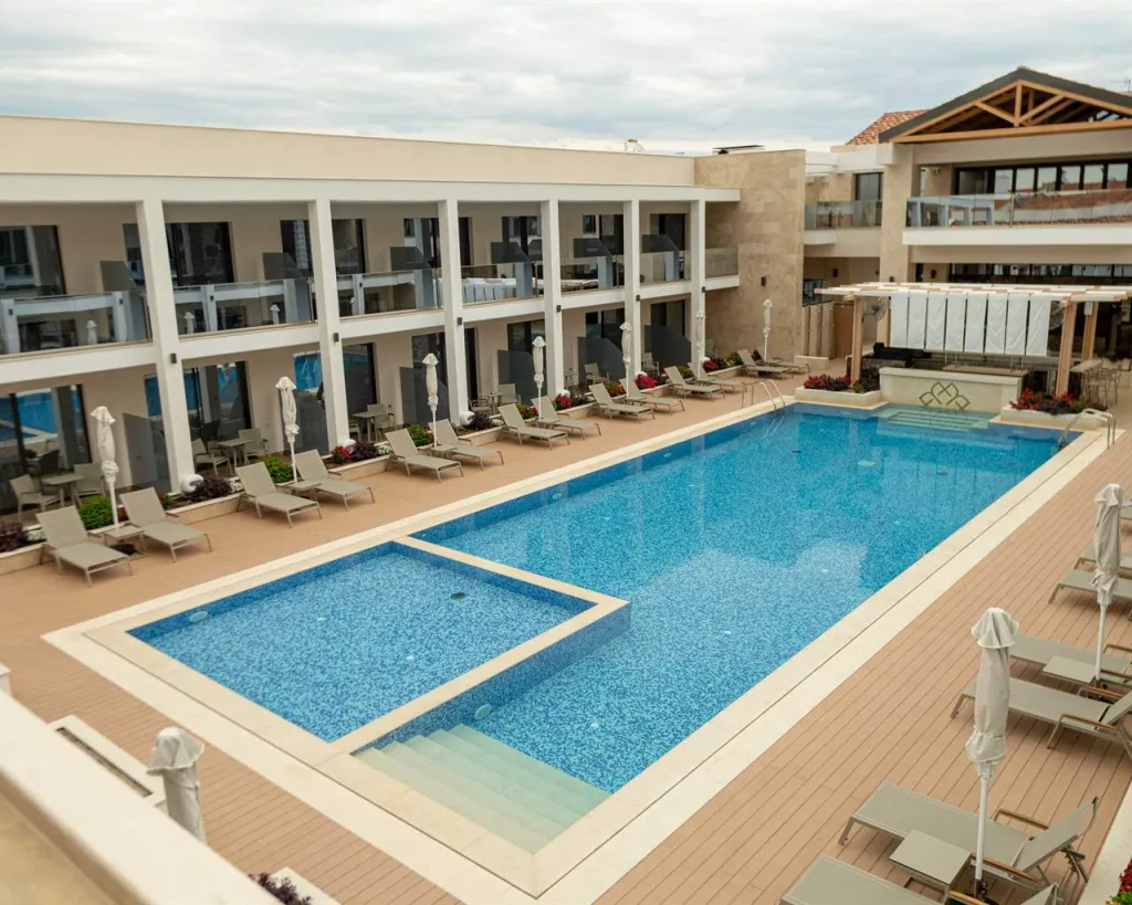 Mirror Hotel, Polihrono, Grčka — fotografija 11