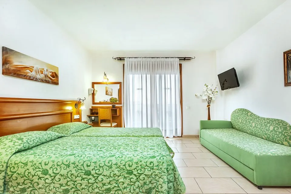 Nereides Hotel, Hanioti, Grčka — Studio Garden View