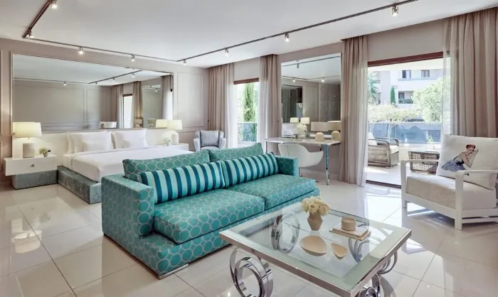 Pomegranate Wellness Spa Hotel, Nea Potidea, Grčka — Suite Azure /Prestige Suites