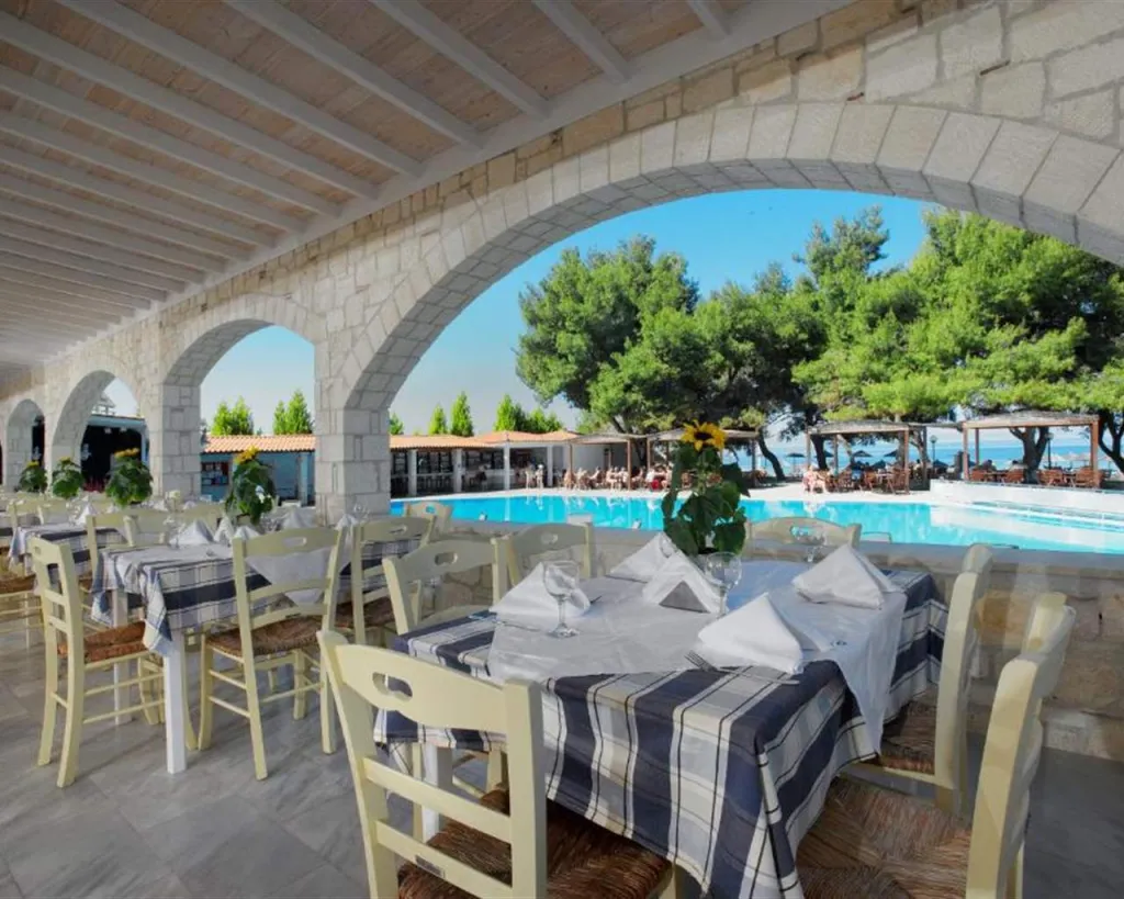 Portes Beach Hotel, Nea Potidea, Grčka — plaža