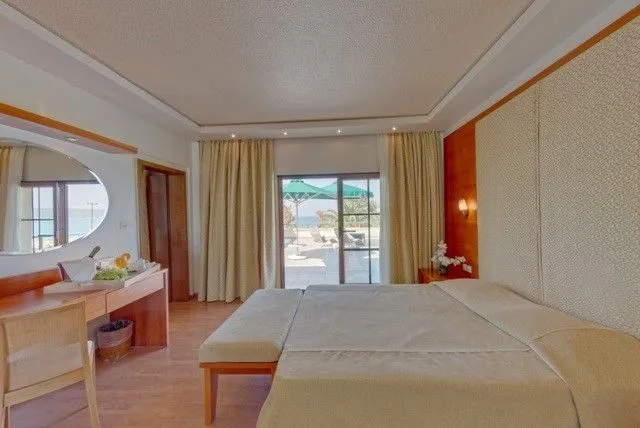 Possidi Holidays Resort & Suites Hotel, Posidi, Grčka — Double Suite