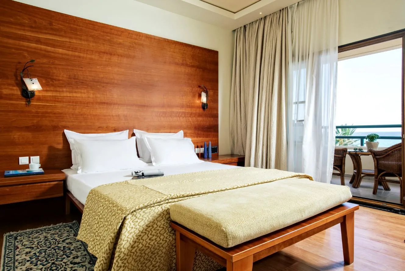 Possidi Holidays Resort & Suites Hotel, Posidi, Grčka — Executive Suite