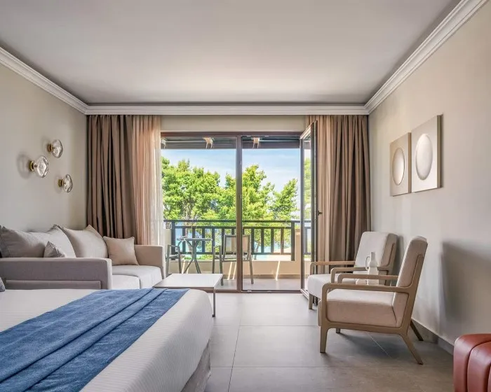Aegean Melathron Thalasso Spa Hotel, Kalitea, Grčka — Suite Elegance Sea View