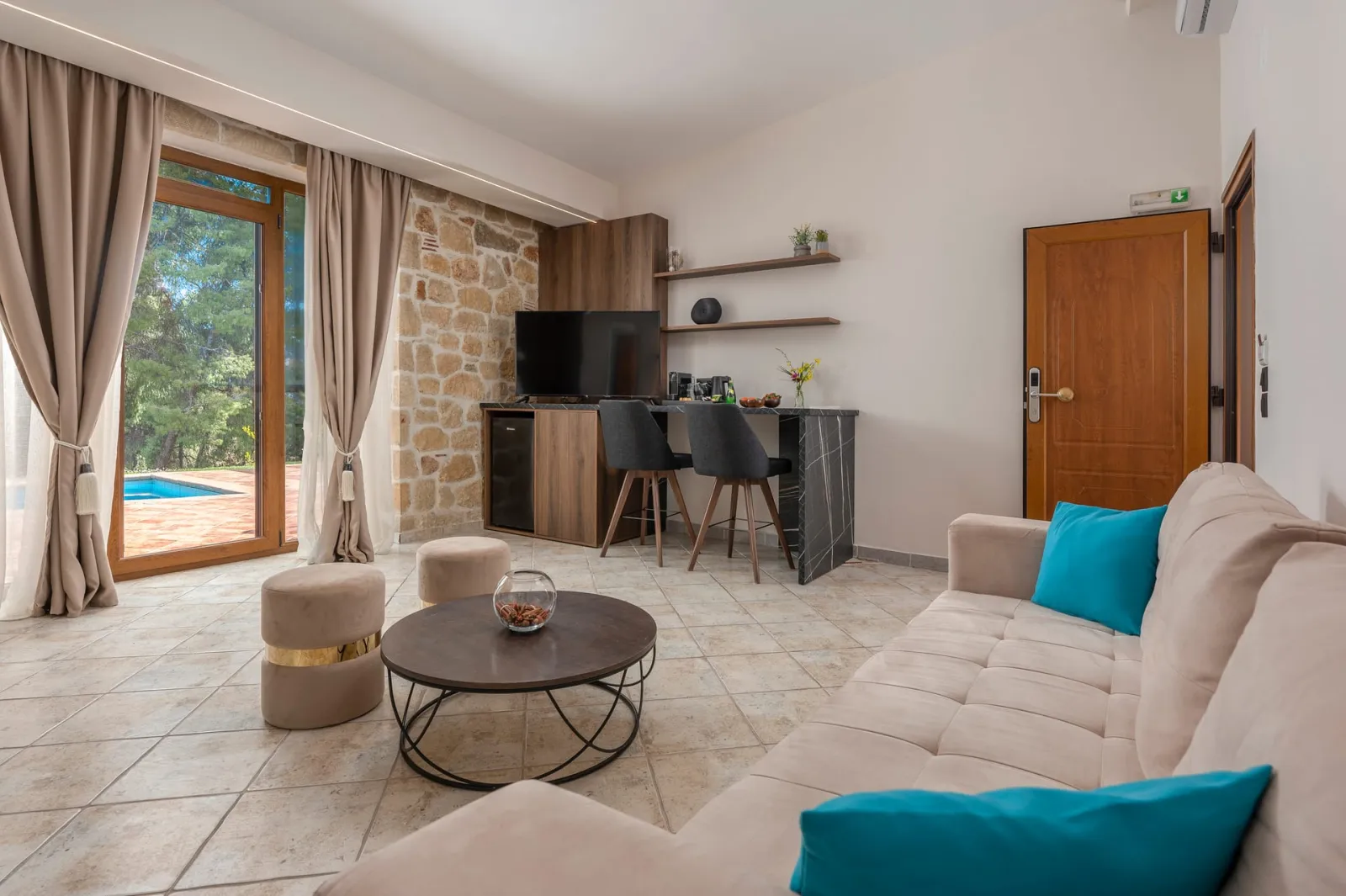 Alia Luxury Resort Hotel & Villas (Adults only), Pefkohori, Grčka — PRIVATE POOL VILLA - TWO BEDROOM