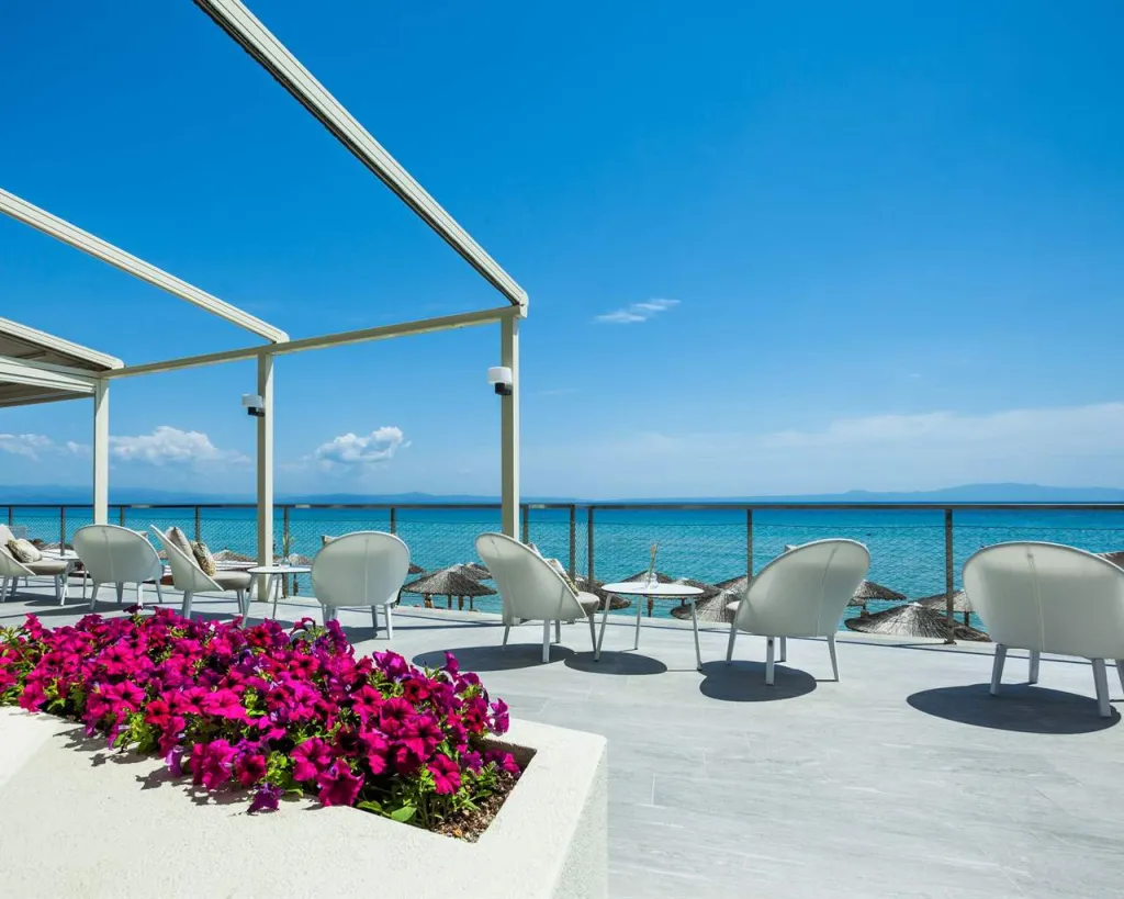 Ammon Zeus Luxury Beach Hotel, Kalitea, Grčka — plaža