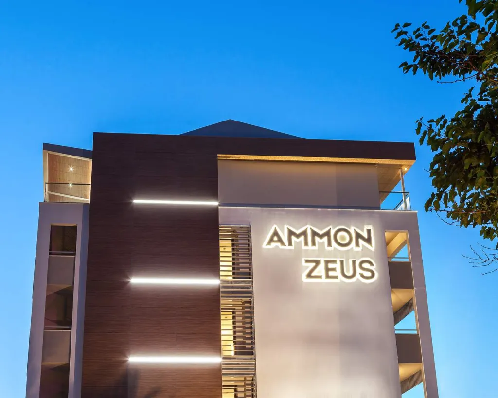 Ammon Zeus Luxury Beach Hotel, Kalitea, Grčka — plaža