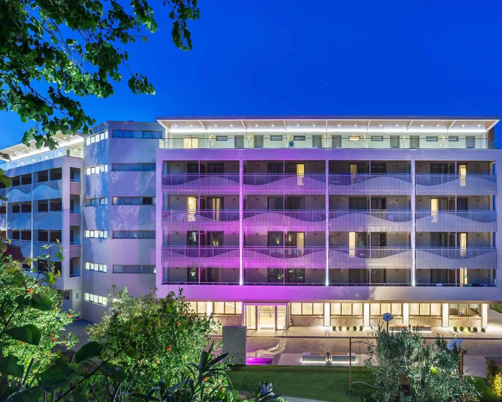 Ammon Zeus Luxury Beach Hotel, Kalitea, Grčka — plaža