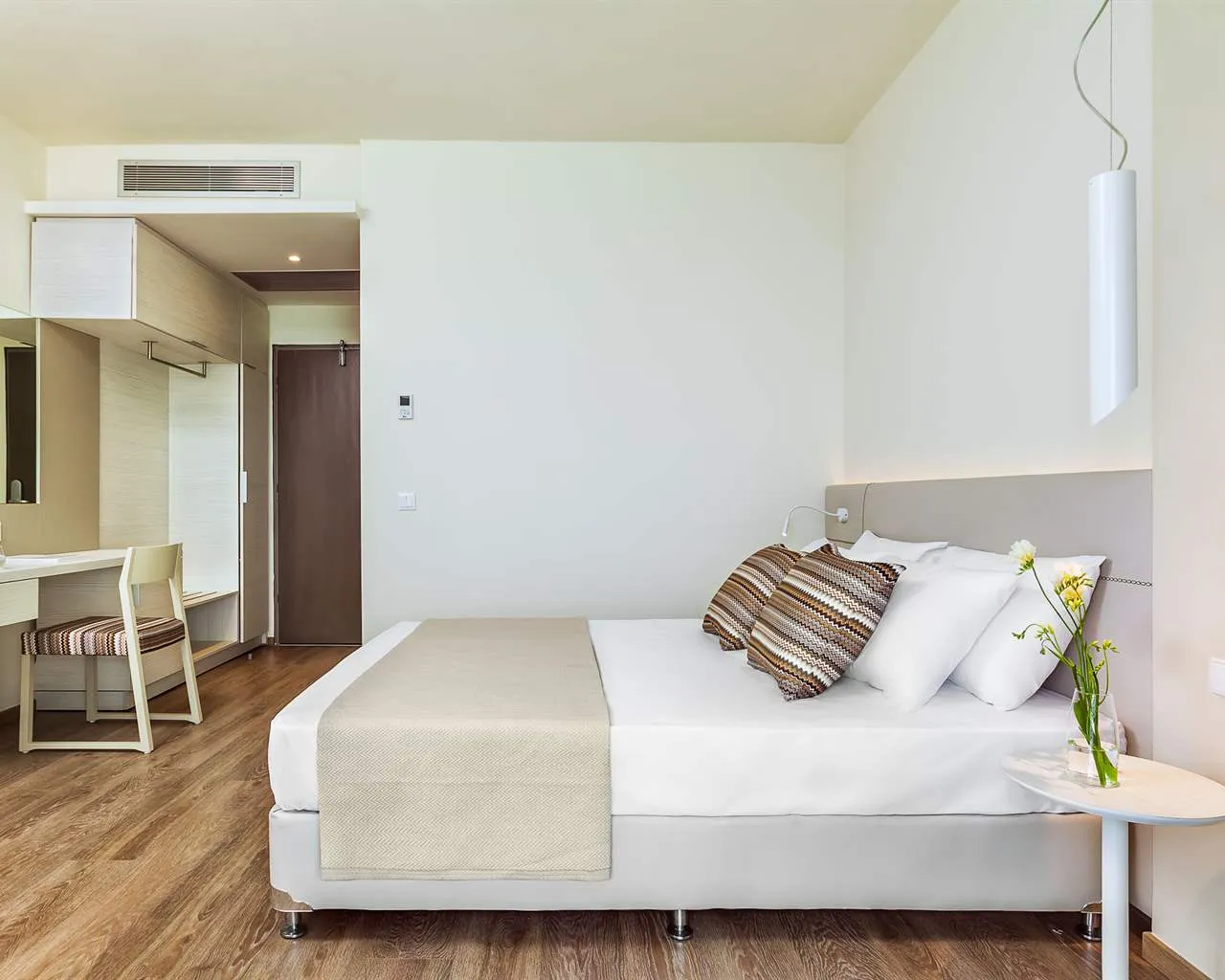 Ammon Zeus Luxury Beach Hotel, Kalitea, Grčka — Single Room Deluxe Garden View