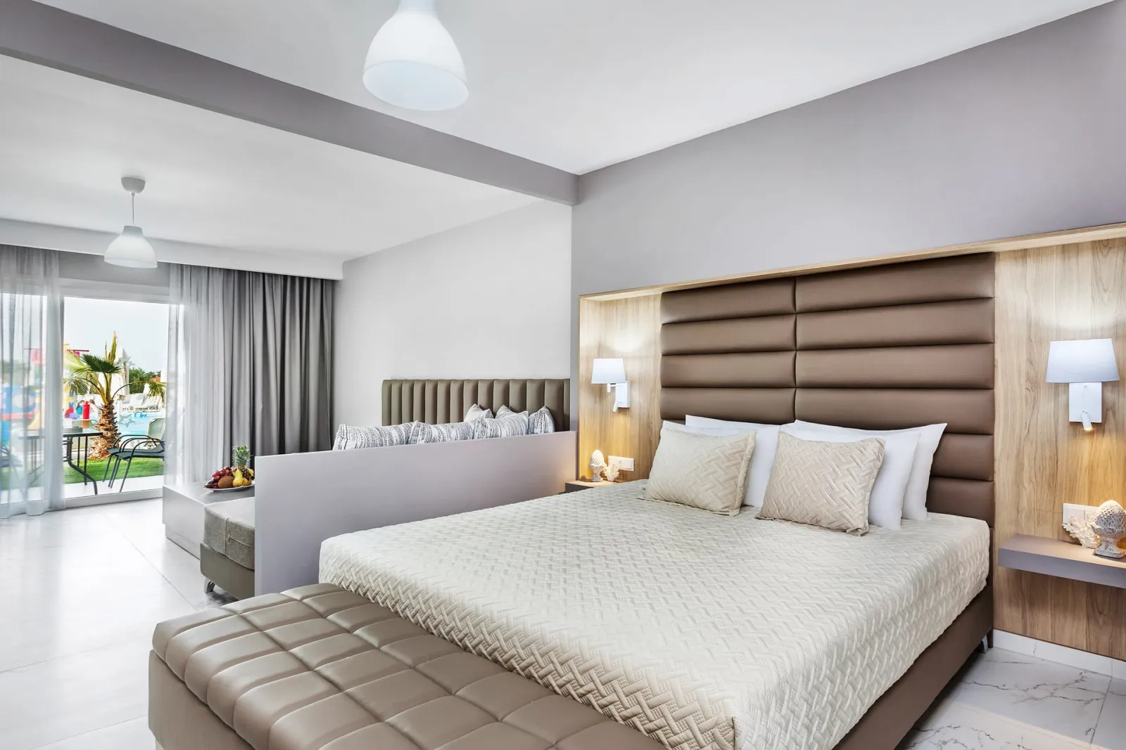 Anna Hotel Halkidiki, Pefkohori, Grčka — Deluxe Junior Suite