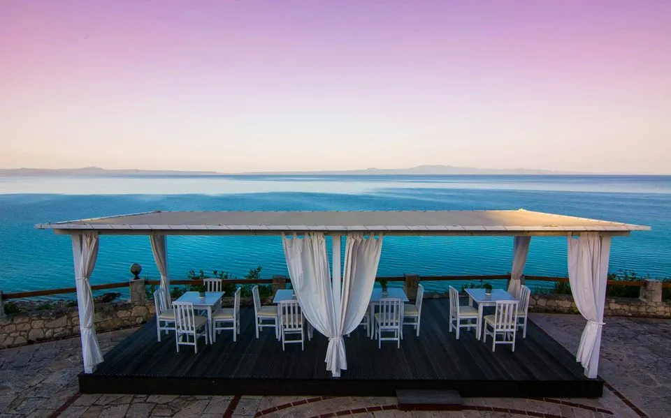 Blue Bay Hotel Halkidiki – Adults Only, Afitos, Grčka — fotografija 2