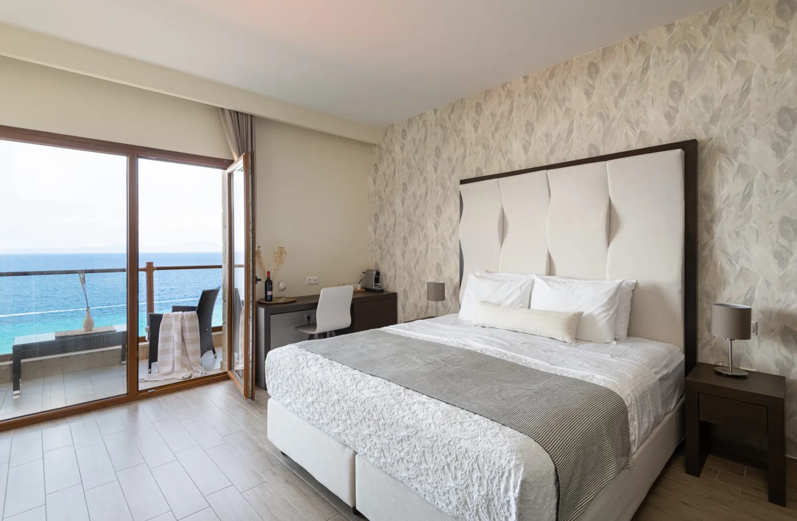 Blue Bay Hotel Halkidiki – Adults Only, Afitos, Grčka — Superior Double Front Sea View