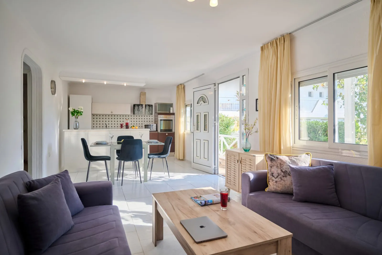 Evlogia Hotel Seafront and Annex by Greek Pride, Skala Furkas, Grčka — Family Apartment | 2 Bedrooms | Garden View