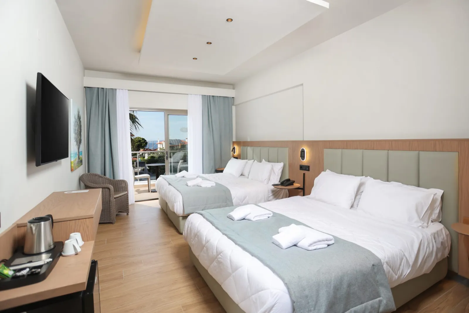 Flegra Palace Halkidiki, Pefkohori, Grčka — Flegra Palace Junior Suite